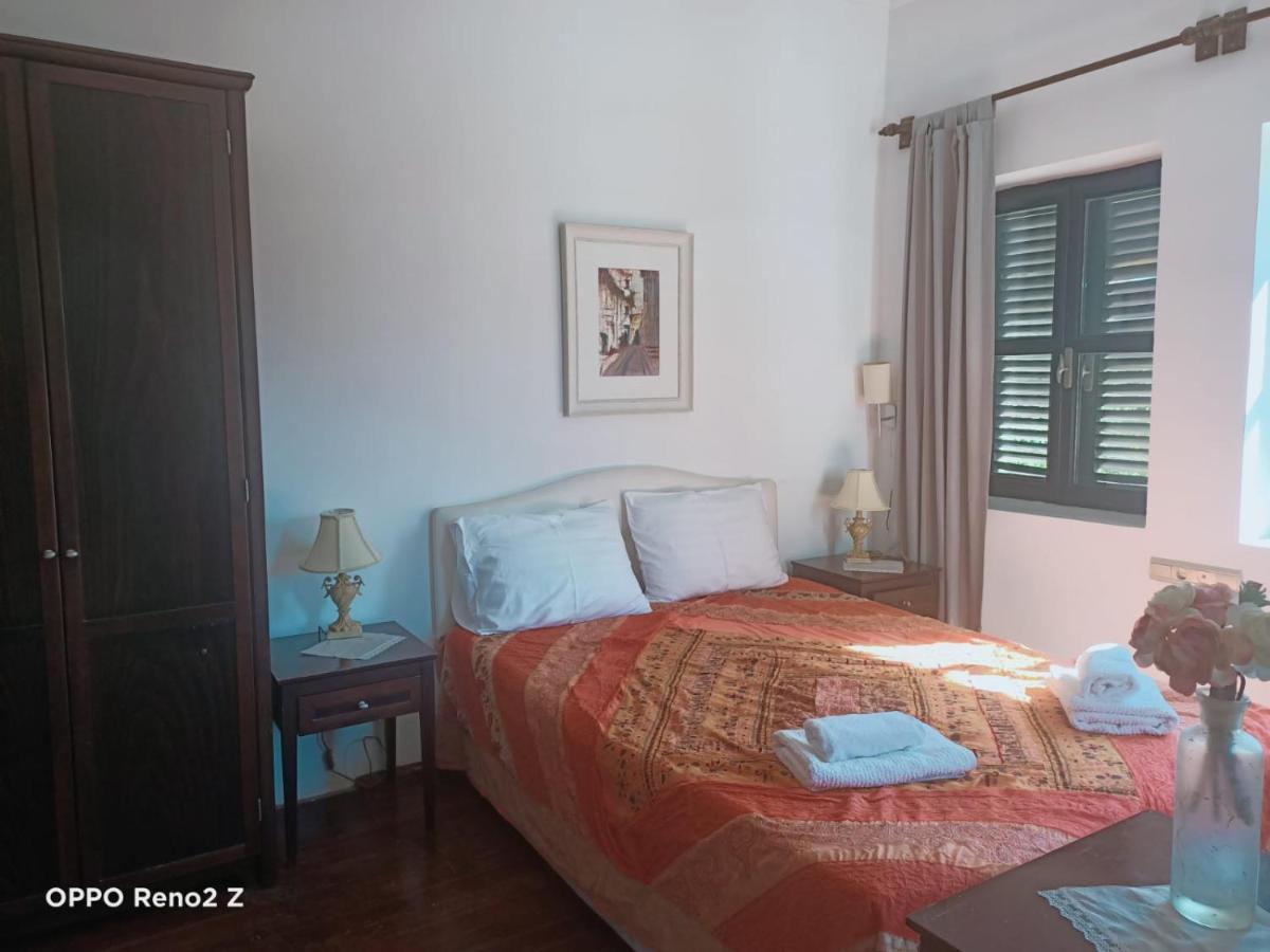 Hadrianus Pansion Hotel Antalya Exterior photo